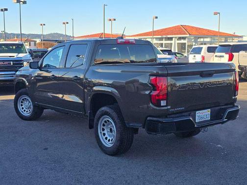 2023 Chevrolet Colorado WT