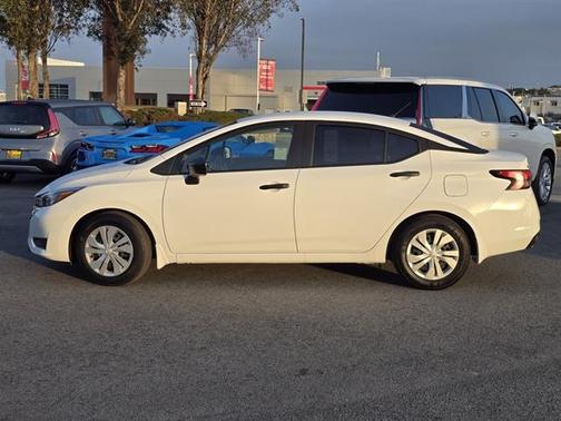 2025 Nissan Versa 1.6 S
