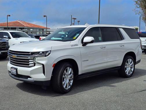 Iridescent Pearl Tricoat 2023 Chevrolet Tahoe 2WD High Country