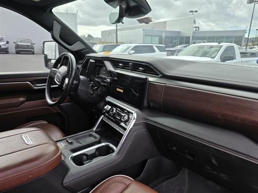 2024 GMC Sierra 2500 Denali Ultimate
