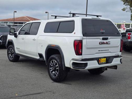 2025 GMC Sierra 2500 SLT