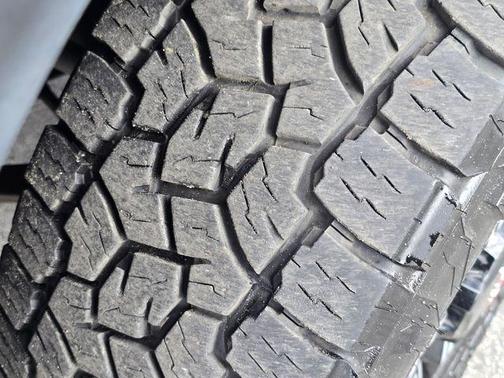 2025 GMC Sierra 2500 SLT