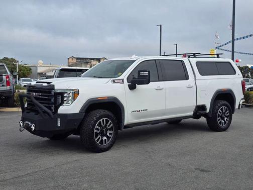 2025 GMC Sierra 2500 SLT