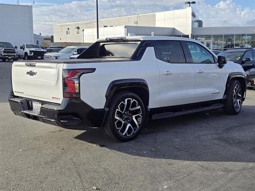 2024 Chevrolet Silverado EV First-Edition RST 4WD