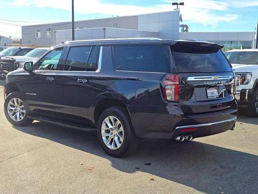 2022 Chevrolet Suburban Premier