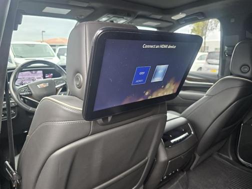 2023 Cadillac Escalade ESV Sport Platinum
