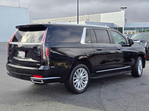 2021 Cadillac Escalade ESV Luxury