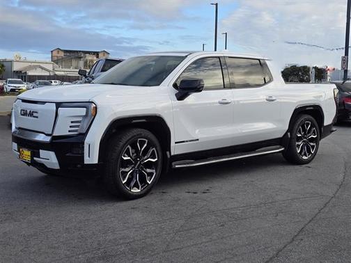 2025 GMC Sierra EV Max Range Denali