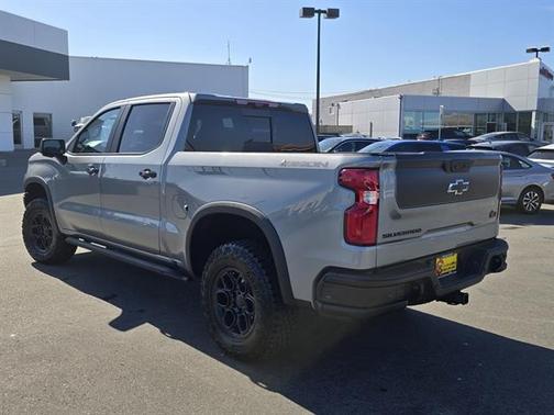 2024 Chevrolet Silverado 1500 ZR2