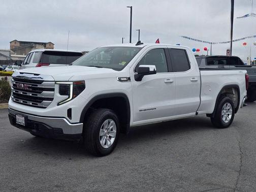 2023 GMC Sierra 1500 SLE