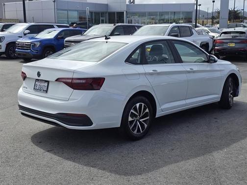 2024 Volkswagen Jetta 1.5T S