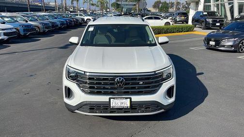 2025 Volkswagen Atlas 2.0T SE