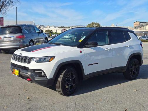 2024 Jeep Compass Trailhawk