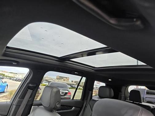 2025 Cadillac XT6 Premium Luxury AWD