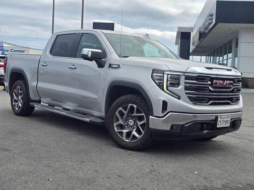 2022 GMC Sierra 1500 SLT