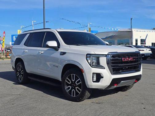 2023 GMC Yukon 4WD AT4