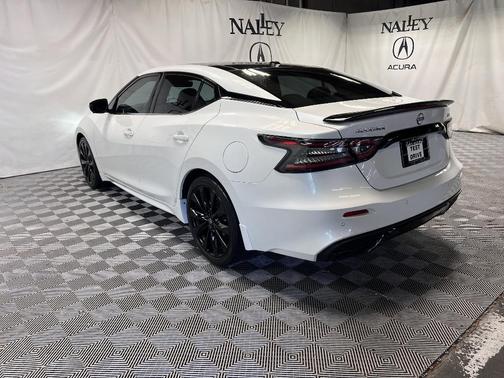 2023 Nissan Maxima SR