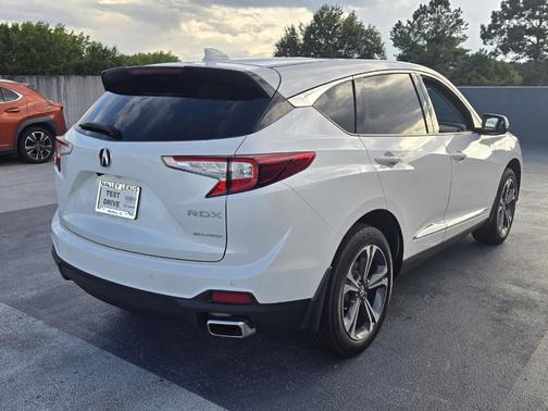2023 Acura RDX Advance Package