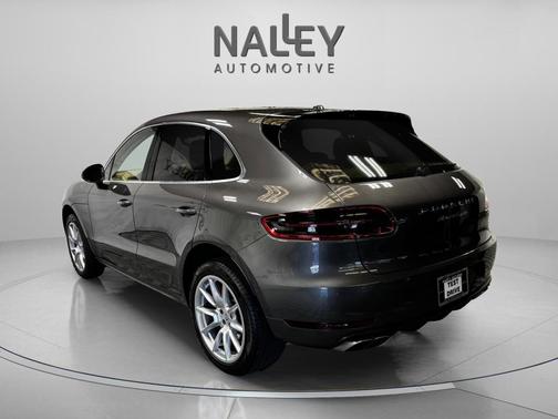 2016 Porsche Macan Turbo