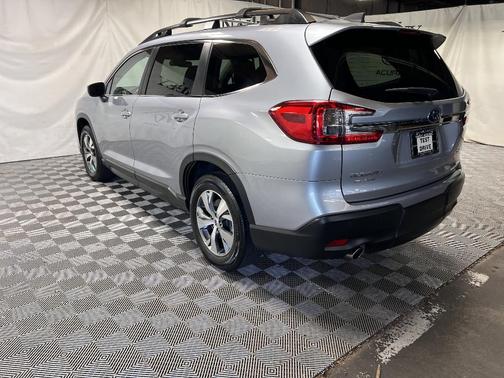 2023 Subaru Ascent Premium 7-Passenger
