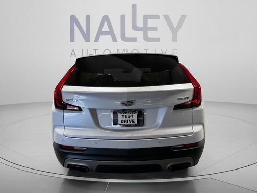 Crystal White Tri-Coat 2020 Cadillac XT4 Premium Luxury