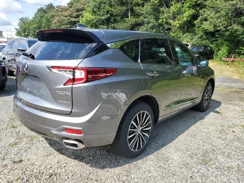 2025 Acura RDX Advance Package