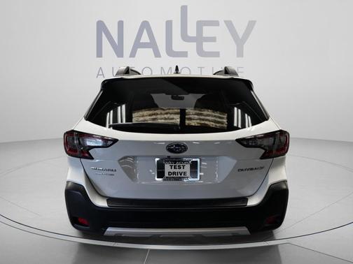 Crystal White Pearl 2025 Subaru Outback Limited