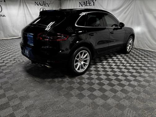 2018 Porsche Macan S