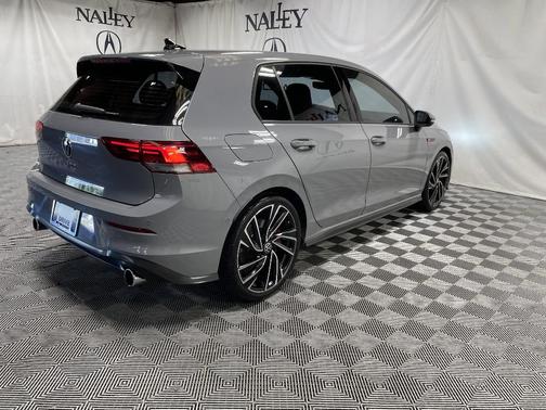 2024 Volkswagen Golf GTI 2.0T Autobahn