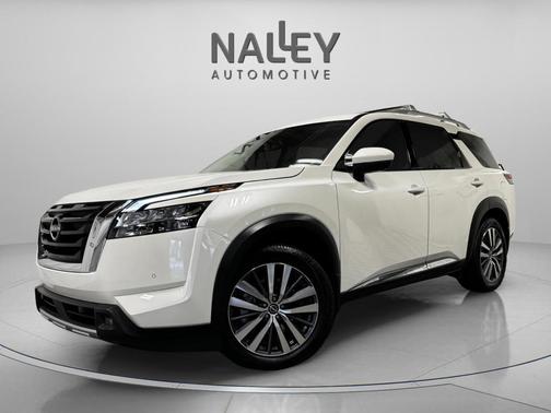 2022 Nissan Pathfinder Platinum