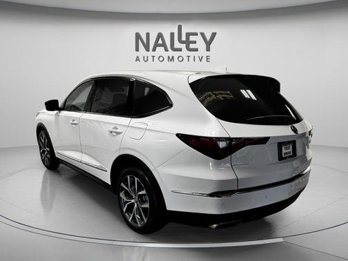 Platinum White Pearl 2023 Acura MDX Technology
