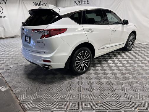 2025 Acura RDX Advance Package