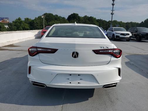 2025 Acura TLX Technology