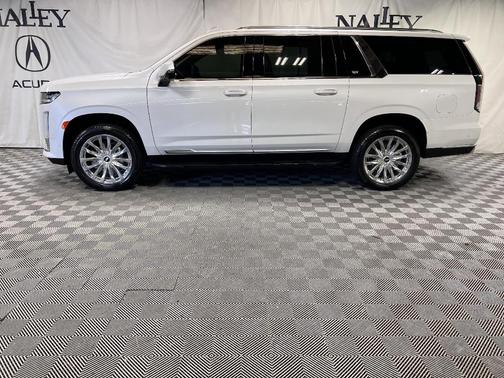 2024 Cadillac Escalade ESV Premium Luxury