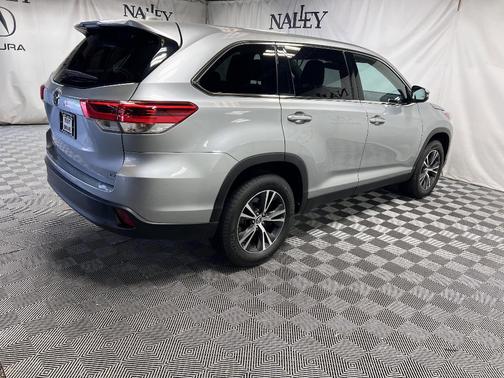 2019 Toyota Highlander LE Plus