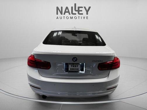 2017 BMW 320 i