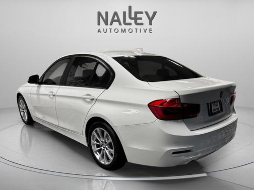 2017 BMW 320 i