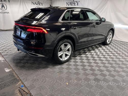 2019 Audi Q8 Premium