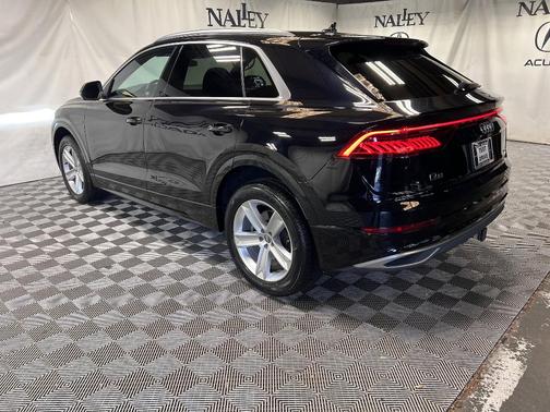 2019 Audi Q8 Premium