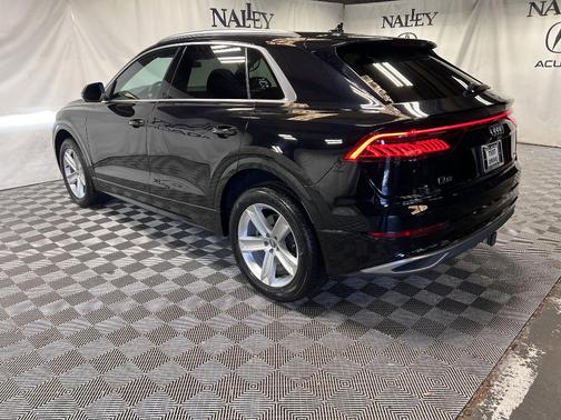 2019 Audi Q8 Premium