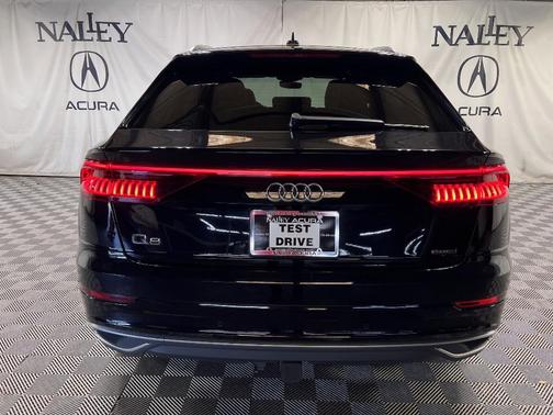 2019 Audi Q8 Premium