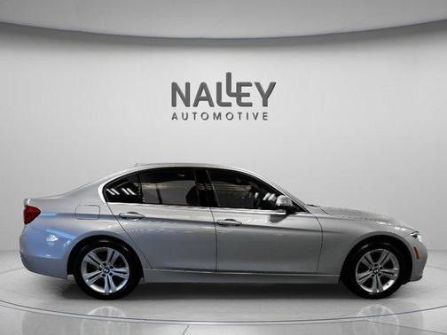2018 BMW 330 i