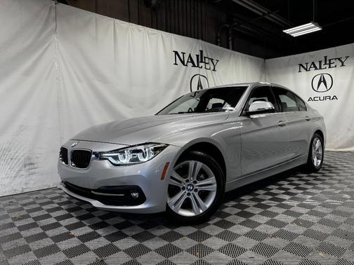 2018 BMW 330 i
