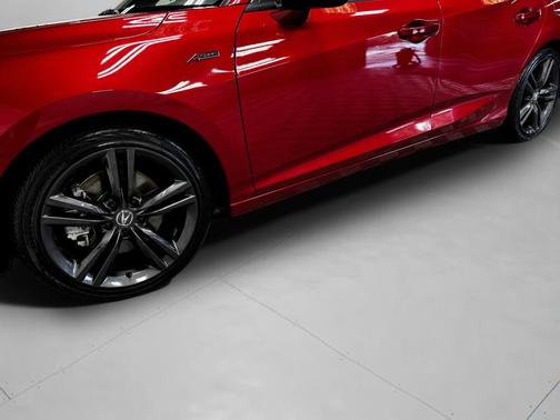 2023 Acura Integra w/A-Spec Package