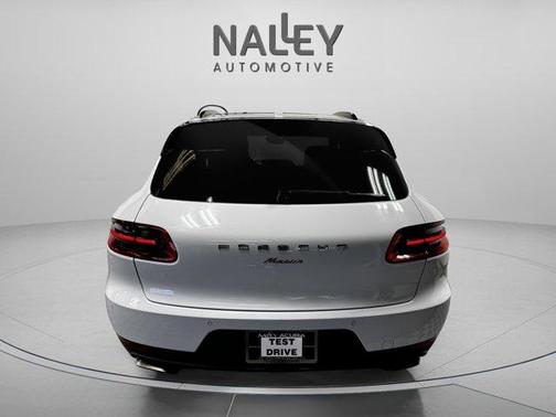 2018 Porsche Macan Sport Edition