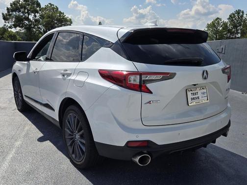 2022 Acura RDX Advance Package