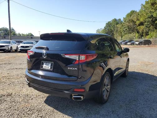 Majestic Black Pearl 2023 Acura RDX Technology Package