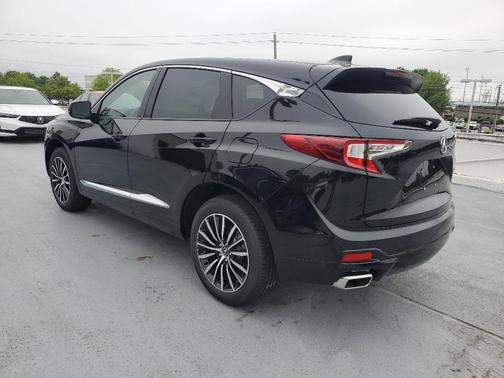 2025 Acura RDX Advance Package