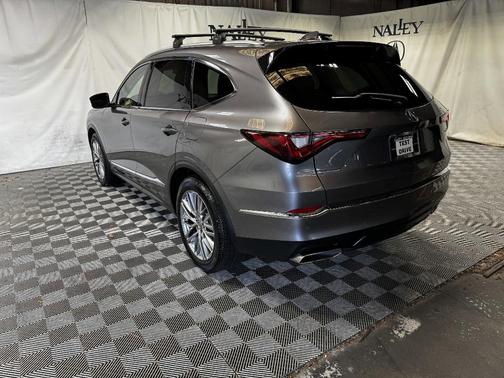 2022 Acura MDX Advance