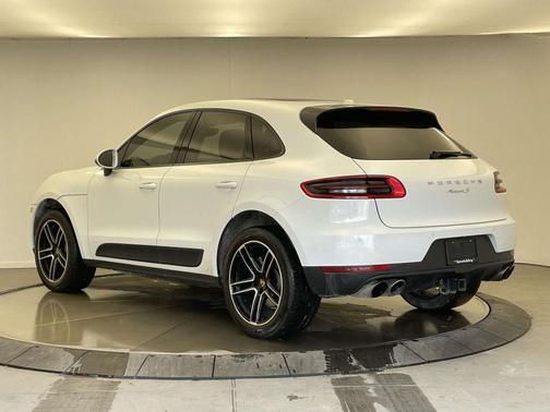 2018 Porsche Macan S